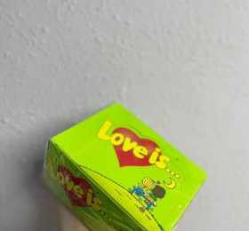 Коробка «Love Is…»